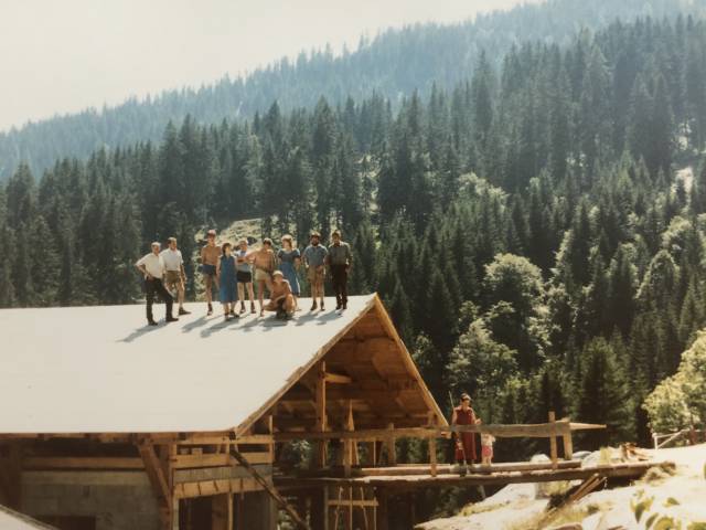 Grünegghof neuer Stall 1987