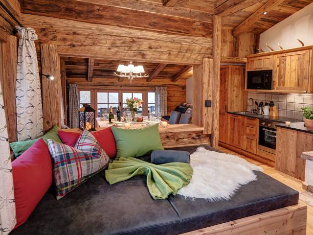 Highking chalet Grünegg Alm Wohnzimmer Küche