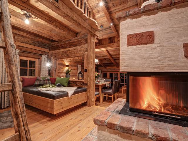 Grünegg Highking Chalet Innen Feuer Bett