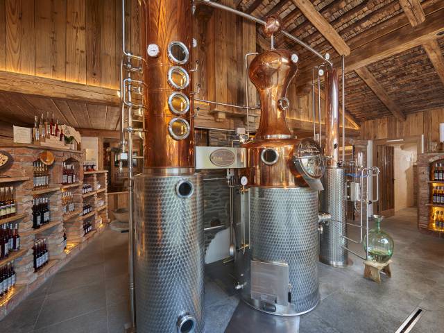 Show Distillery