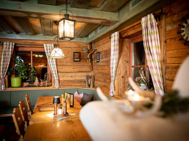 Grünegg Alm Restaurant Stube