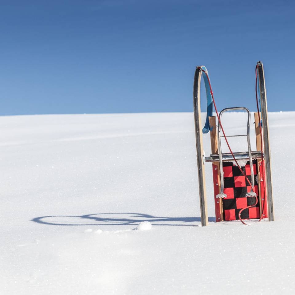 We’ll make sure you’re properly equipped: No toboggan? No problem! - Grünegg Alm und Hochkönig Edelbrennerei