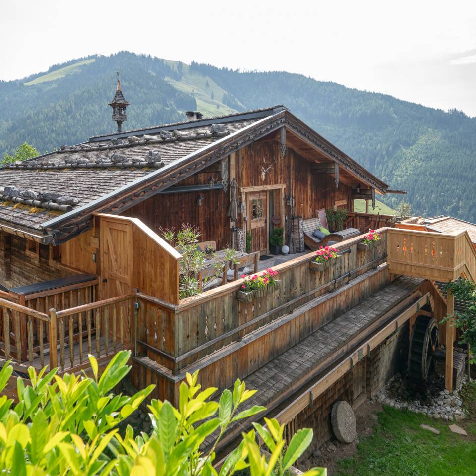 Exclusively for the "Hoamat" Chalet - Grünegg Alm und Hochkönig Edelbrennerei