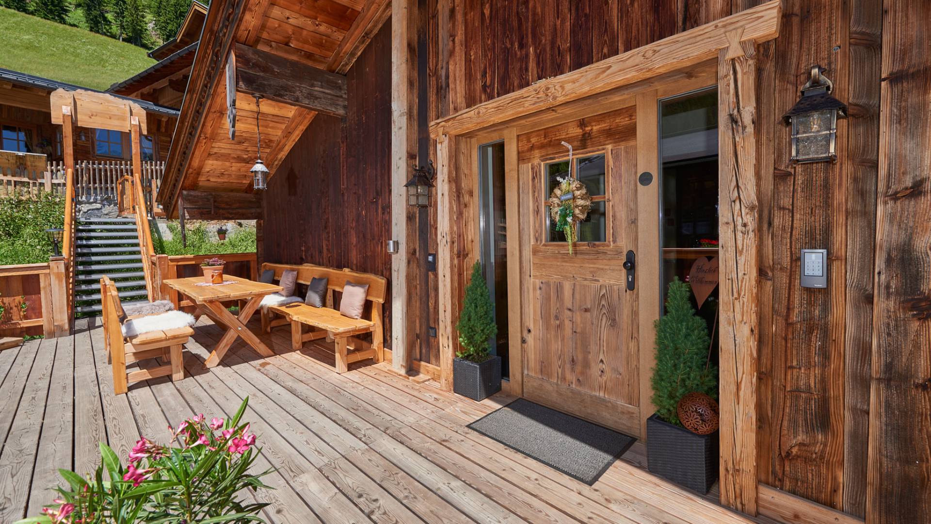 Grünegg Alm Chalet Aussen